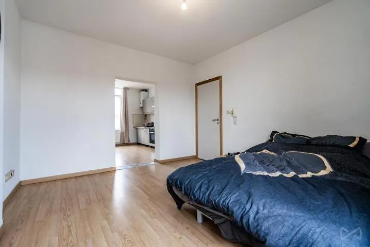 Cosy B Centre-Gare-Aeroport Apartment Charleroi Belgium